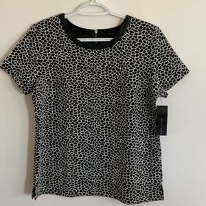 Black and White animal style print Short Sleeve T-Shirt
